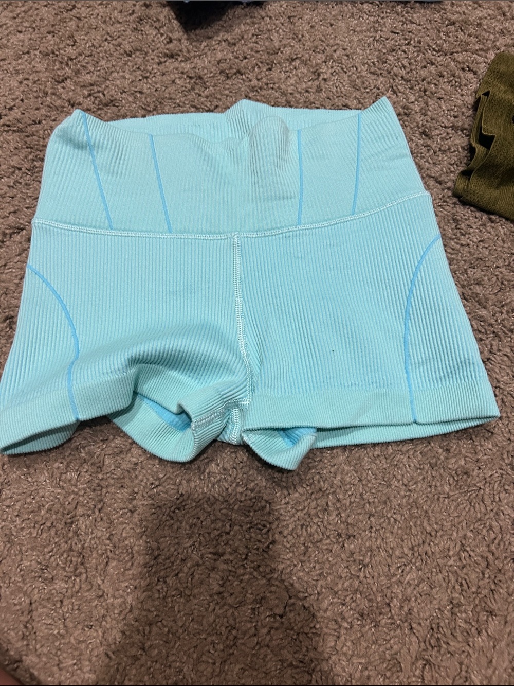 Seamless High-Waist Bike Shorts in Light Aqua